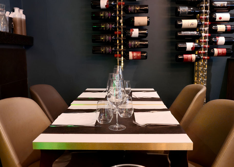 Restaurant italien Paris 7e, trattoria Paris 7, Restaurant près de la Tour Eiffel, Cuisine italienne à Paris, Restaurant authentique italien, Meilleur restaurant italien Paris 7e, Spécialités italiennes, meilleure pizza Paris 7, Pâtes fraiches Paris 7,  meilleur sandwich Paris, street food Paris 7, vin italien, réserver restaurant Paris 7, Ristorante italiano Paris, Trattoria autentica Paris 7e, Meilleures pâtes à Paris, Risotto fait maison, Antipasti italiens Paris 7e, Desserts italiens artisanaux, meilleur restaurant italien de Paris, panini Paris 7, meilleur panini, restaurant truffe, terrasse paris 7
