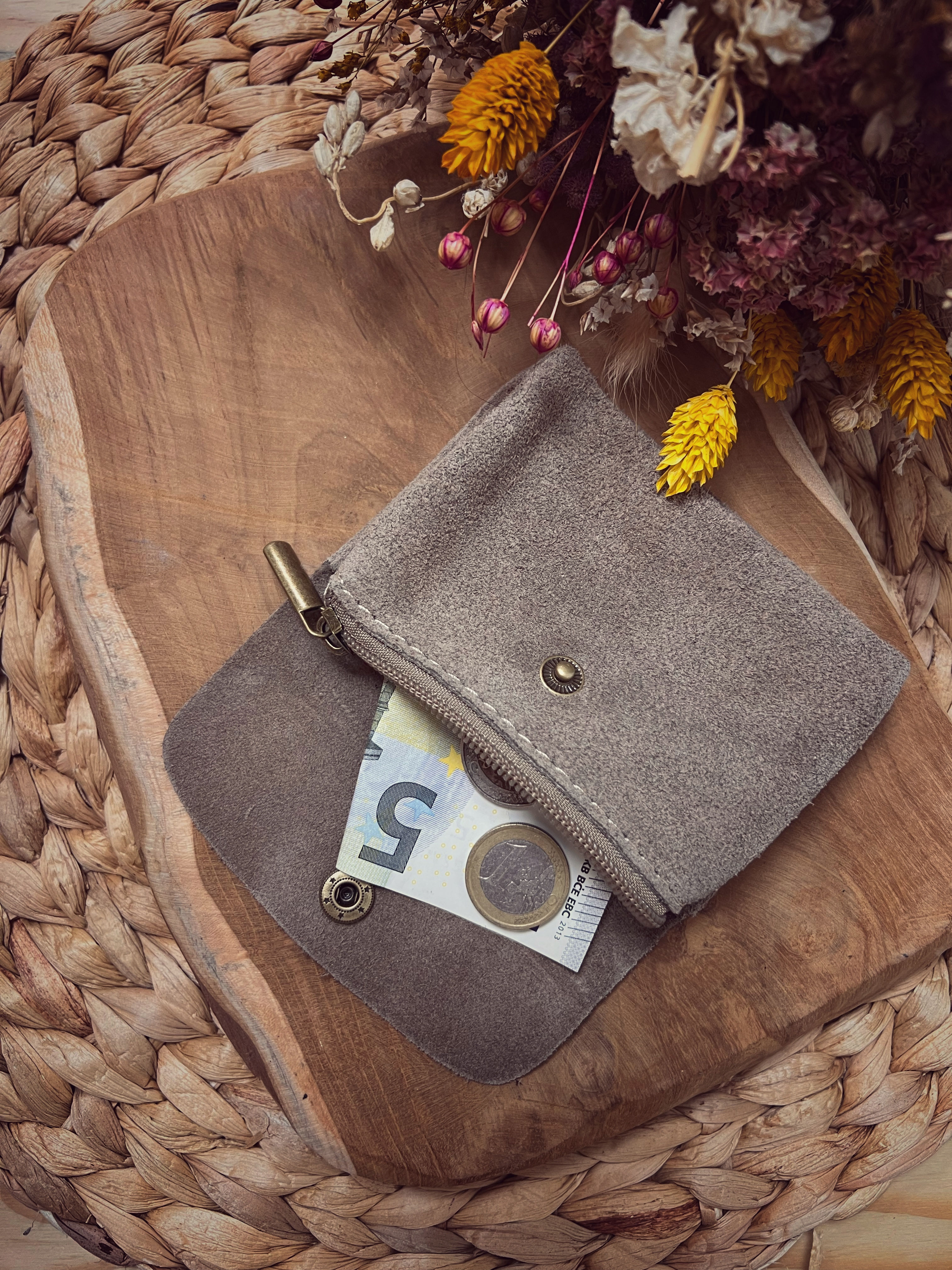Porte monnaie daim beige