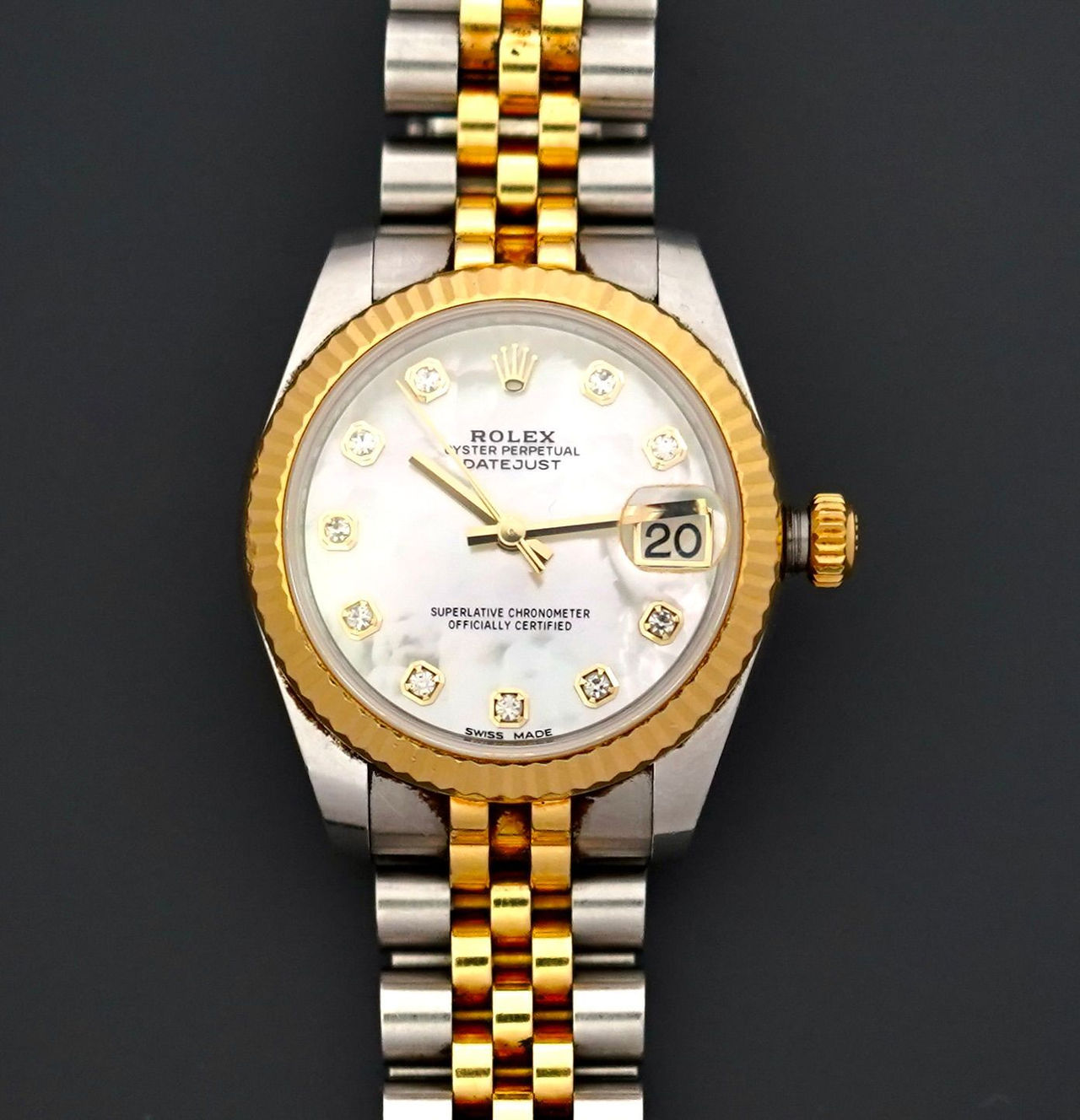 Montre de ville pour femme  du modèle iconique Osyter Perpetual Datejust par la maison Rolex