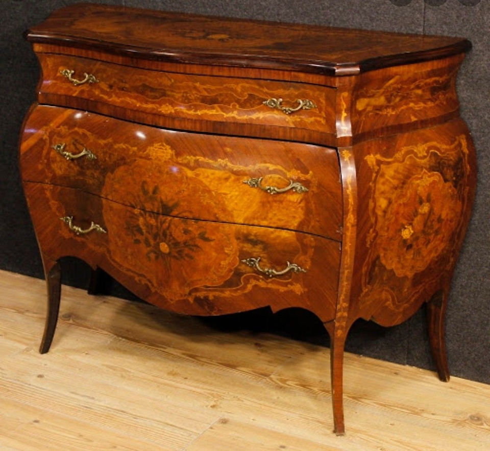 Beau travail représentant l'Epoque Régence