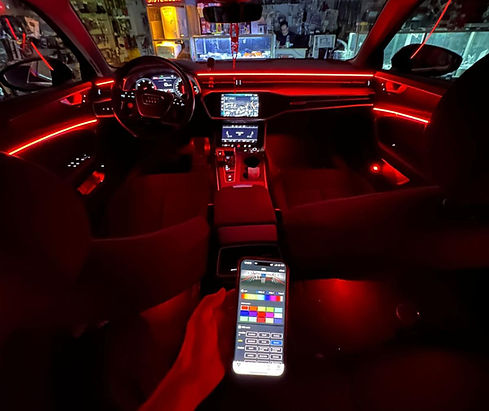 WhatsApp Image 2025-11-07 at 15.41_edited.jpg