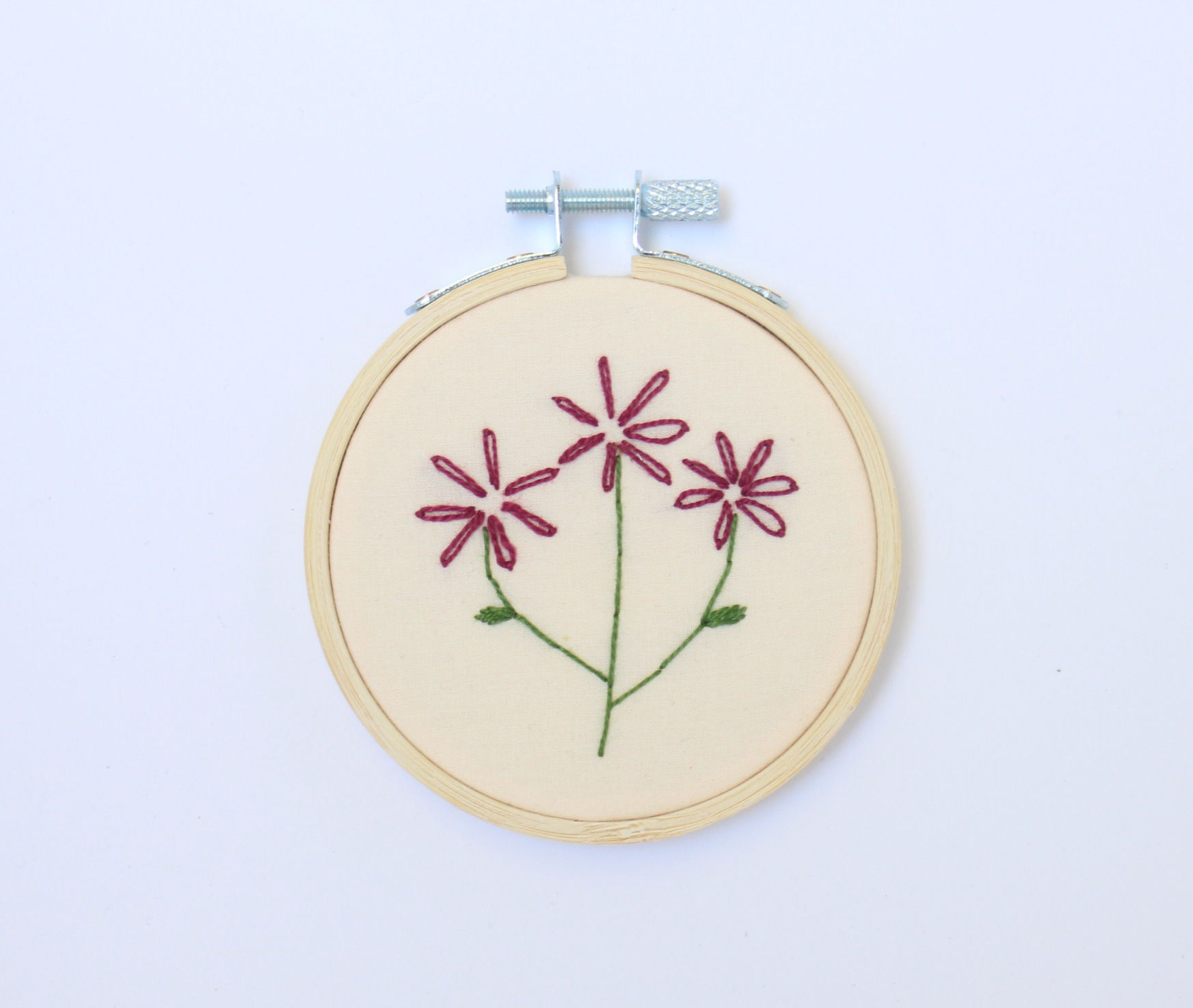 שלישיית פרחים מחוברים