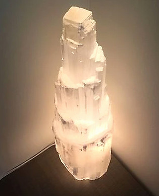 LAMPE SELENITE.jpg