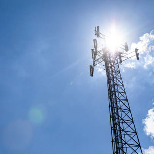 Les antennes-relais et la loi Littoral : obligation de continuité