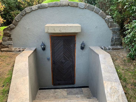 Umrandung mit Natursteinen