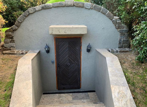 Umrandung mit Natursteinen