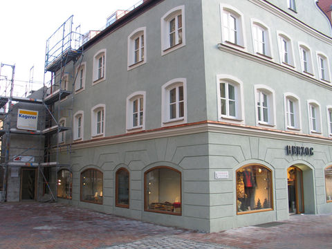 sanierte Altbaufassade von Petermaier Verputz GmbH in Landshut