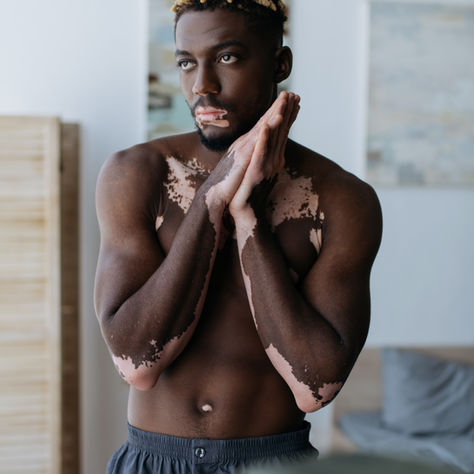 5 Reasons Tantra Beats Tinder for Men