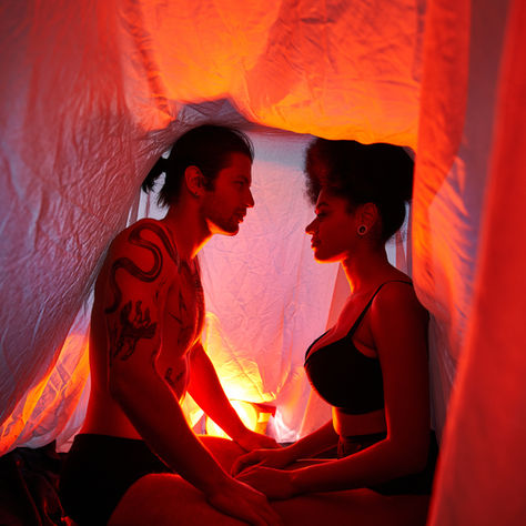 Lingam Massage 101: A Beginner’s Guide for Curious Women and Men