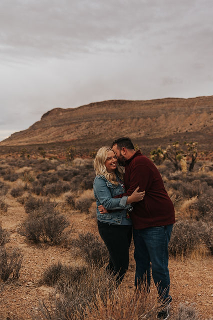 Margarita-photography las Vegas Nevada Lovell Canyon engagement photos