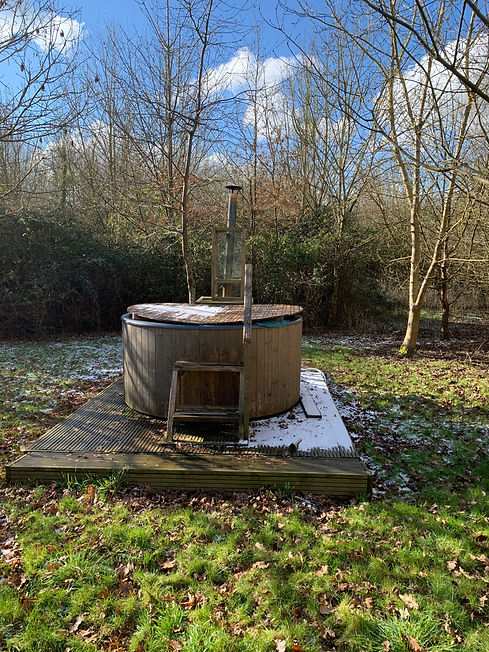 hot tub glamping.jpeg