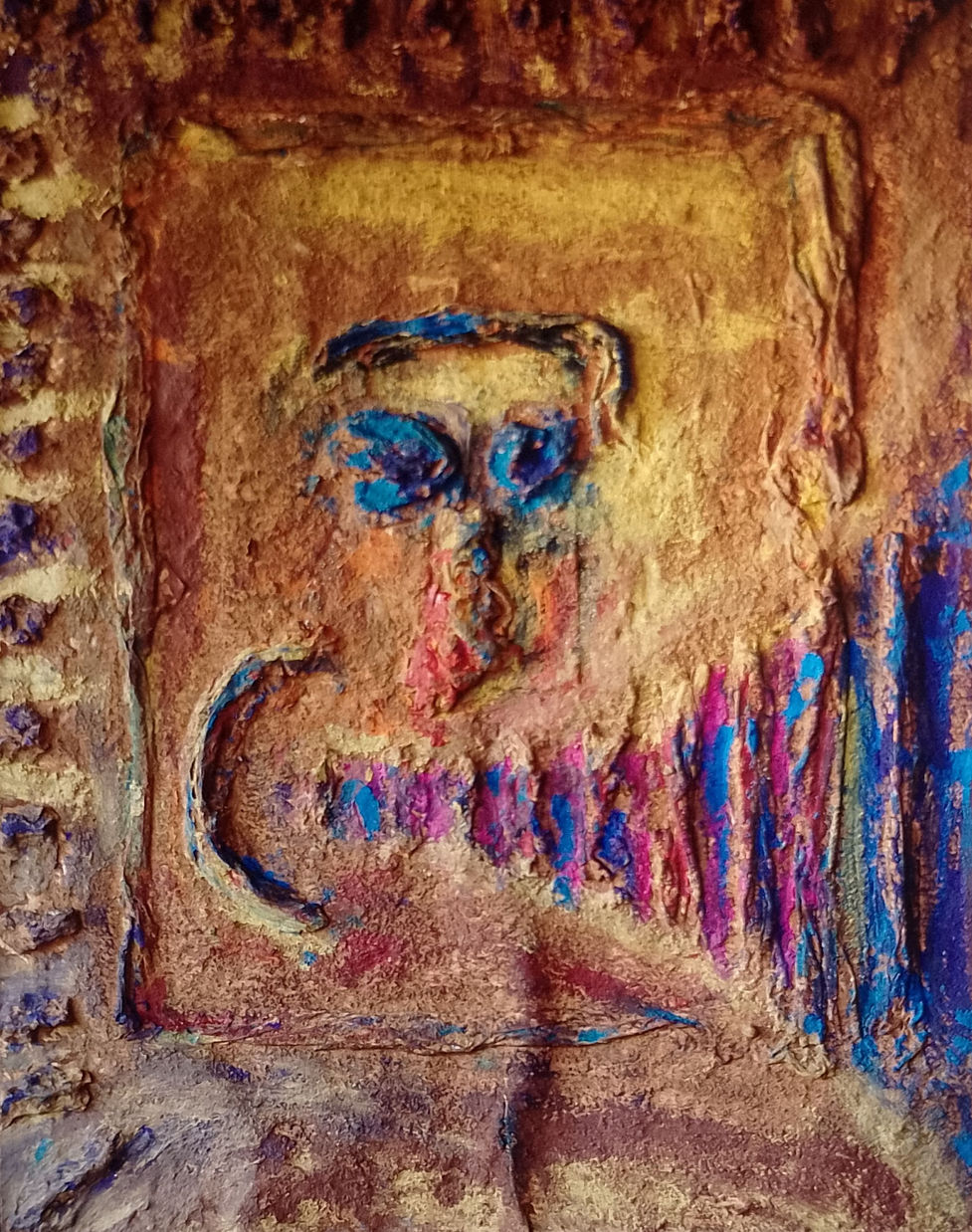 This is a collection of some of the paintings , collages and gravures created by Geoff Troll. His first exhibition was in 1976 and he has  worked prolificly throughout the years.
He tends to express fierce powerful emotions in his graphic work and is in general more reconciling in his sculptures.