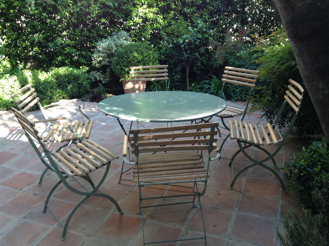 Table du jardin.jpeg