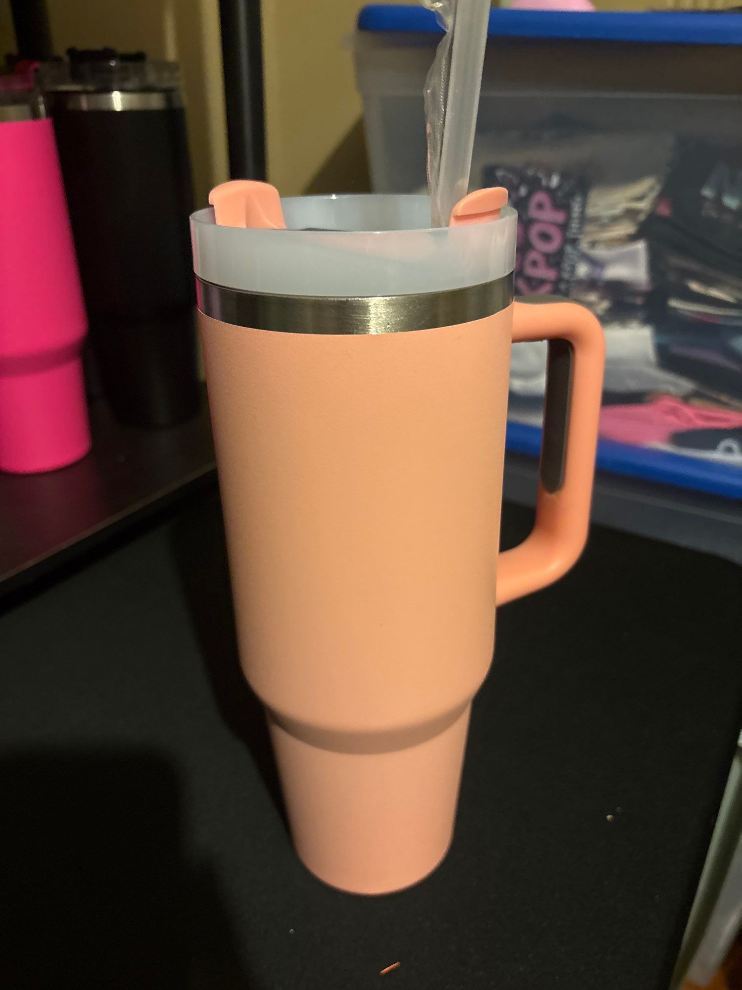Light pink 40oz hot/cold