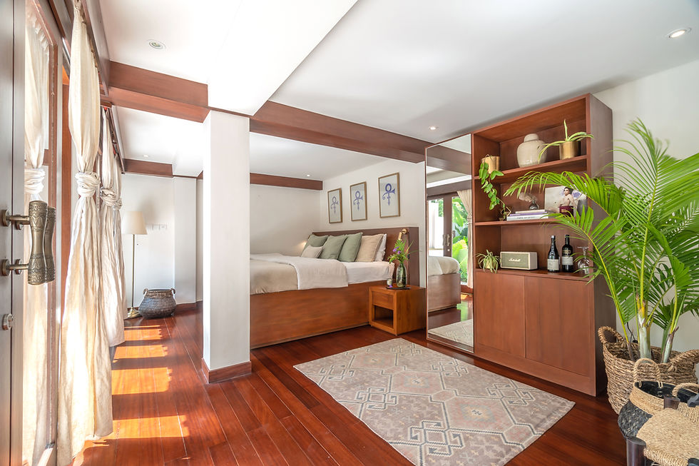 PRINCE POOL SUITE