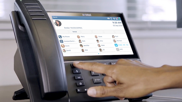 A4 - 6900 IP Phones Series_edited.png