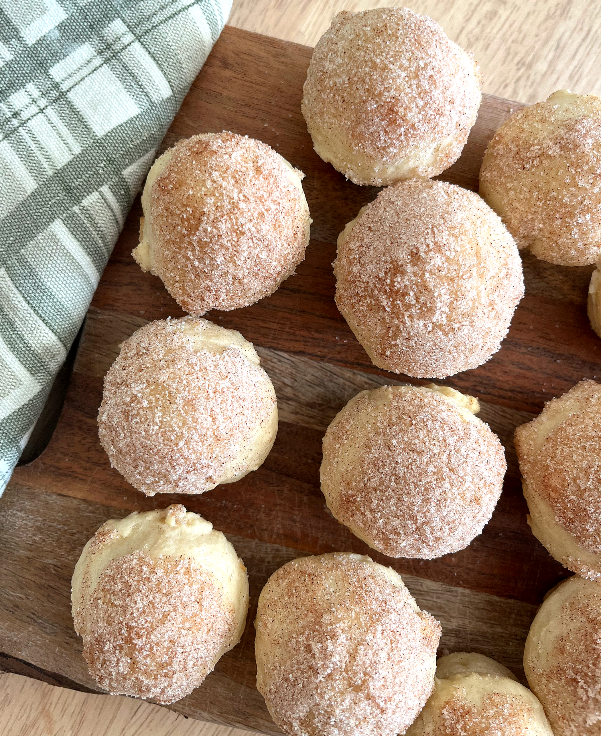Cinnamon Sugar Muffins | Saira Steelman