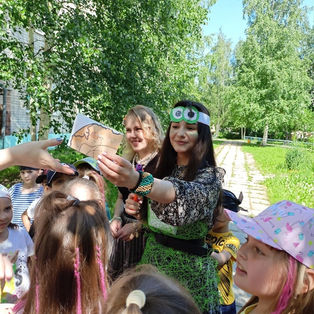 Самира и Таня.jpg