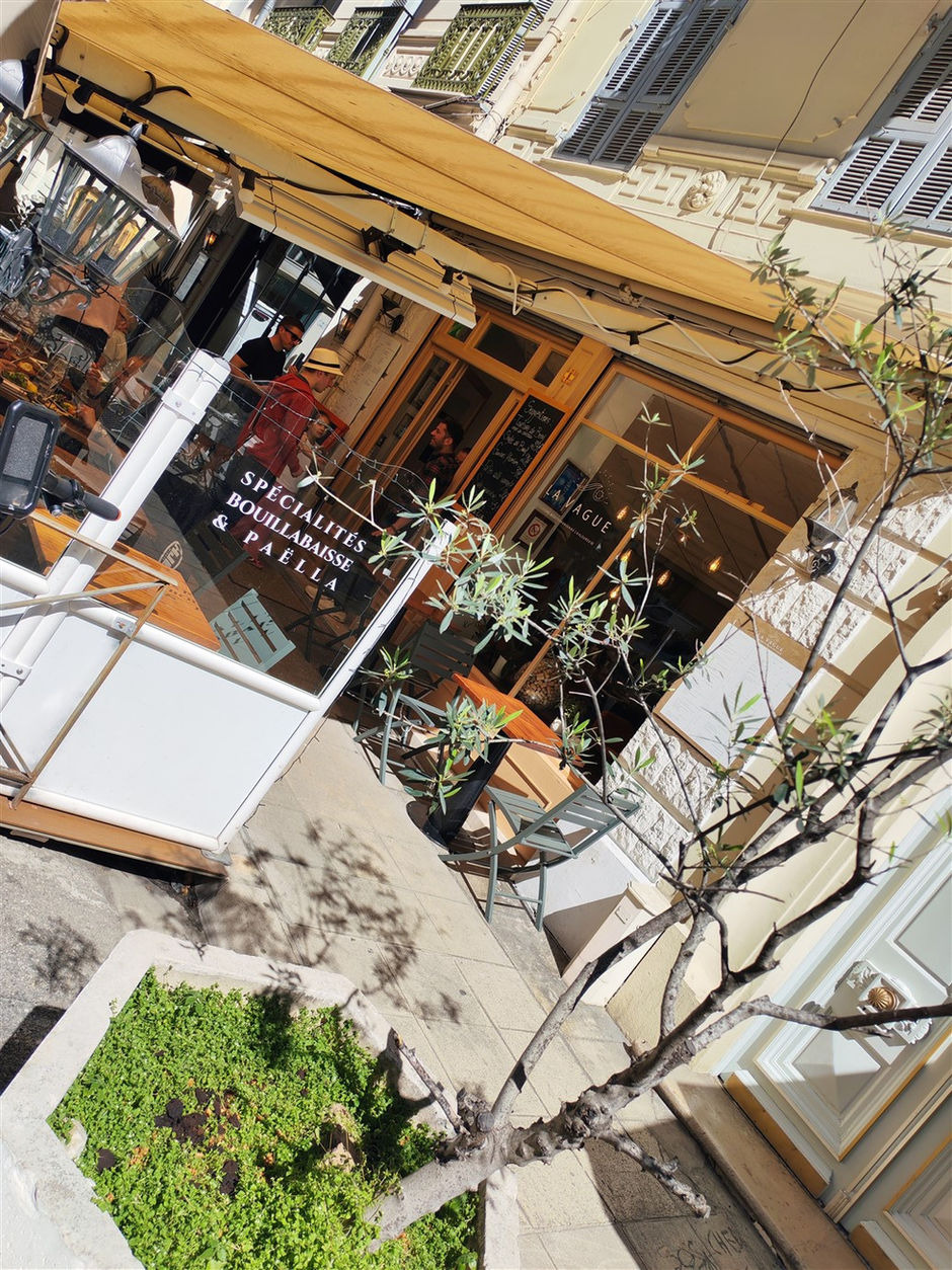 La Vague Table de la Mer - 06000 - Nice