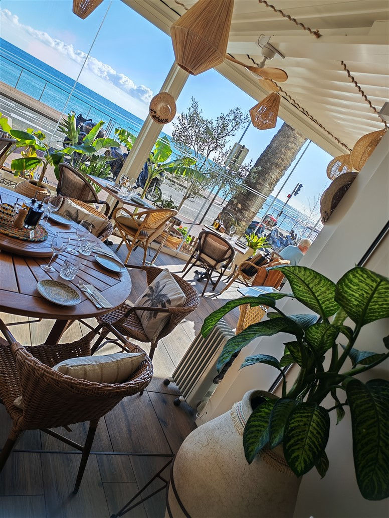 L'Adresse Table sur la Mer - 06500 - Menton