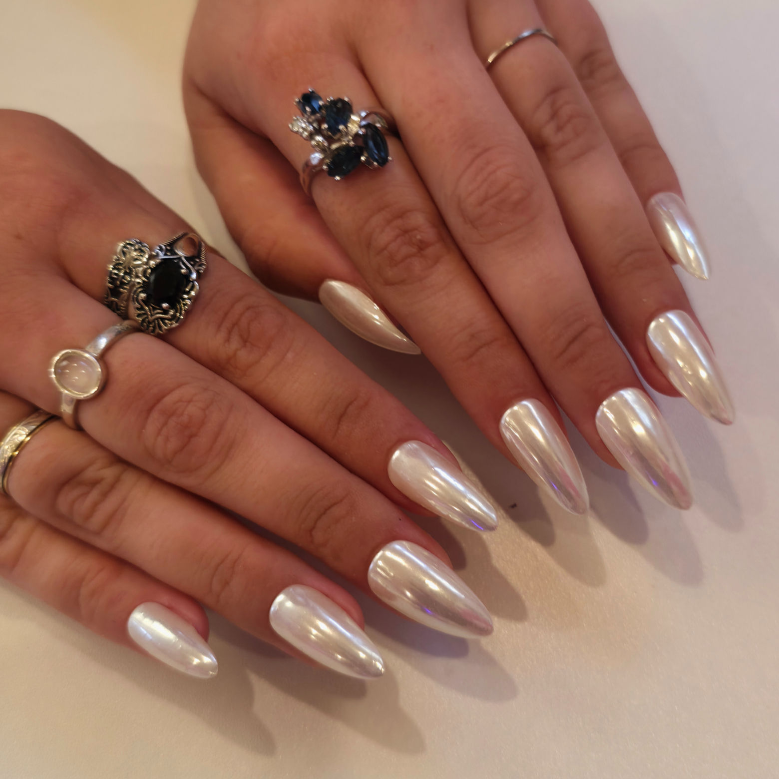 Silvery White Chrome