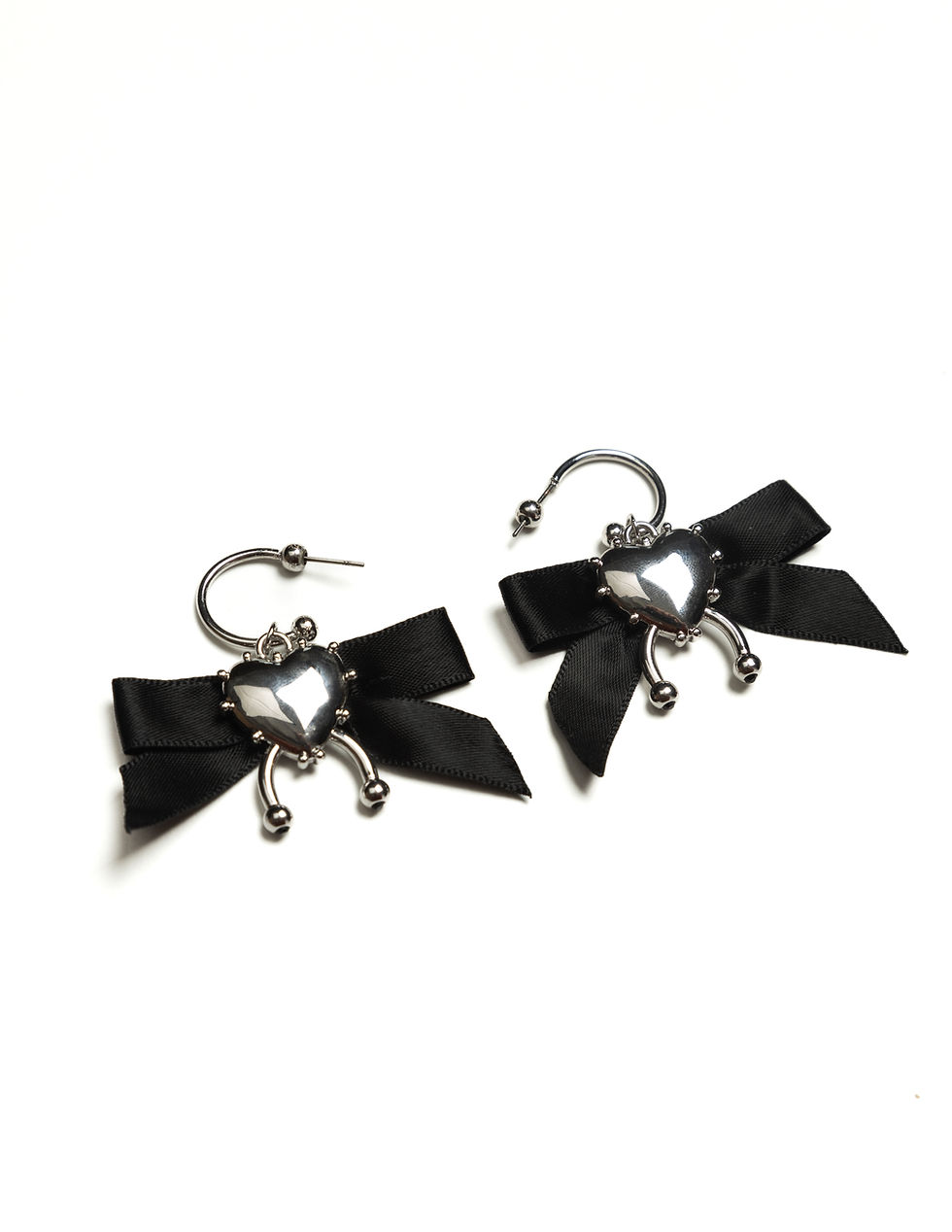 Thumbnail: Sweetheart Pierced Heart Bow Earrings - Black