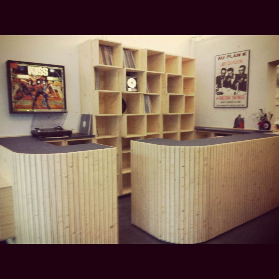 72 record shop