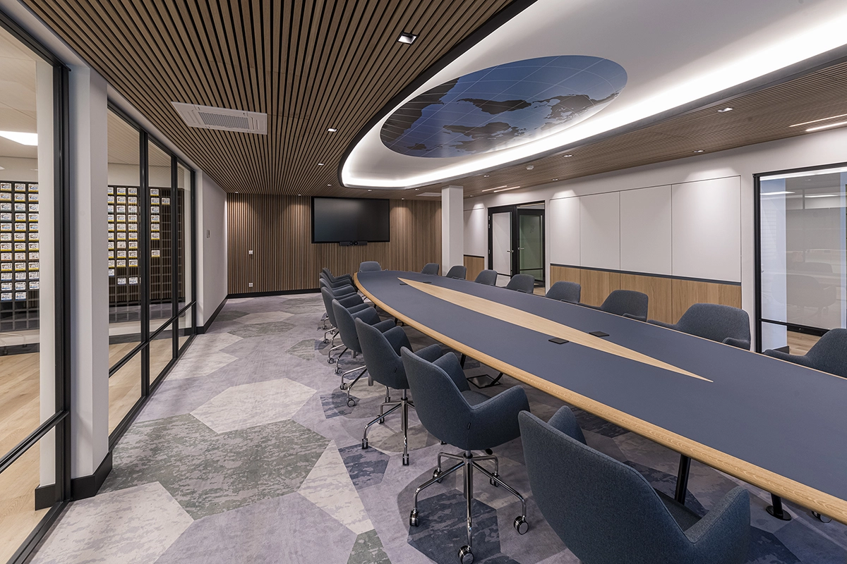 the Fresh Perspective_Michou van Gennip_ASF Fischer_Boardroom.webp