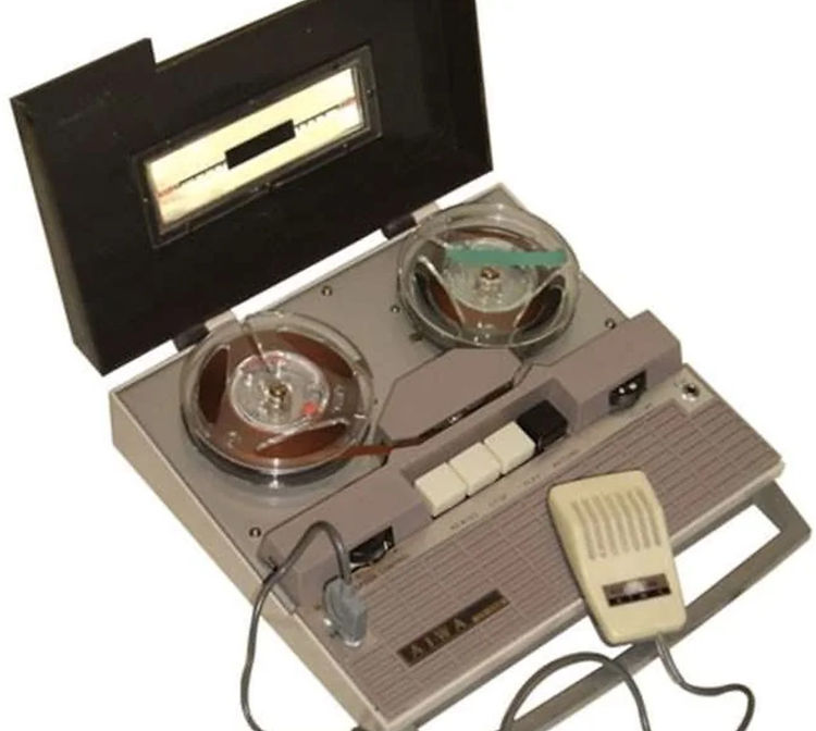 Aiwa TP-50R