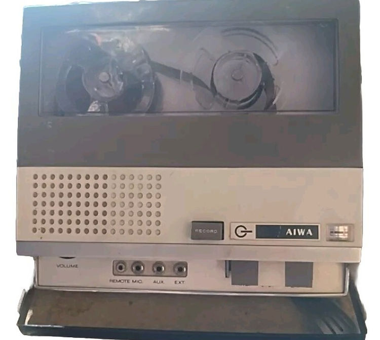 Aiwa TP-703