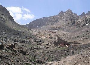 refuge du Toubkal, atlas, maroc