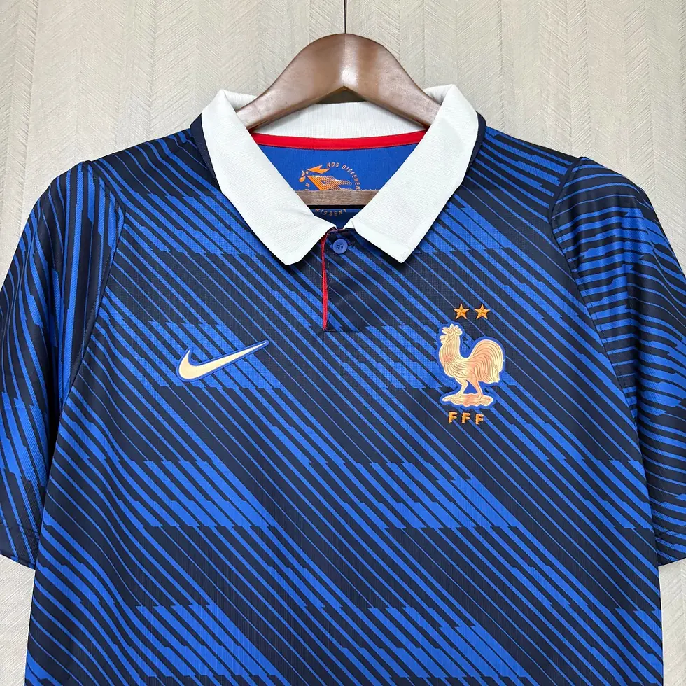 Miniatura: camisa-frança-azul-branca-branco-torcedor-masculino-masculina-nike-dourado-i-1-copa-2026-gola-polo-mbape