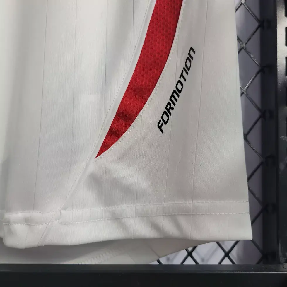 Miniatura: camisa-frança-azul-vermelho-vermelha-branco-branca-retrô-masculino-masculina-adidas-copa-2006-zidane
