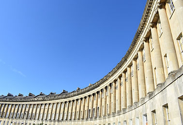 royal-crescent-3571875_1920.jpg