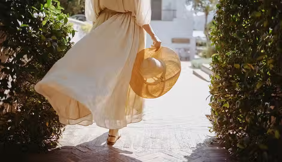 2200 Brickell woman.avif