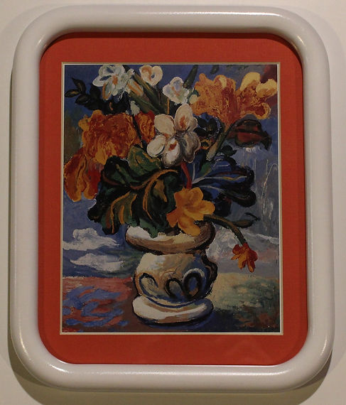 Esquinas redondas blanco y ventana naranja