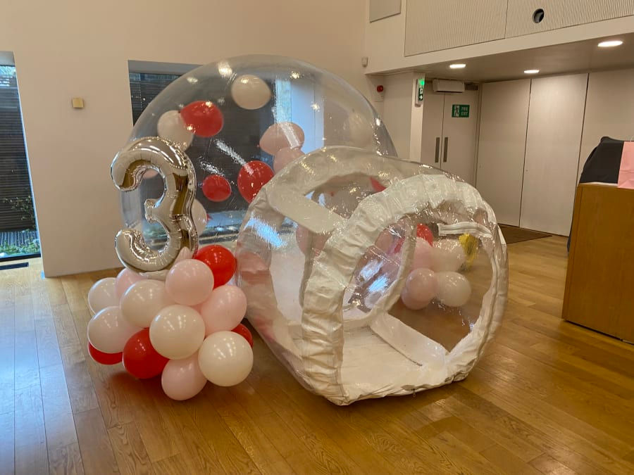 White bubble house - product view