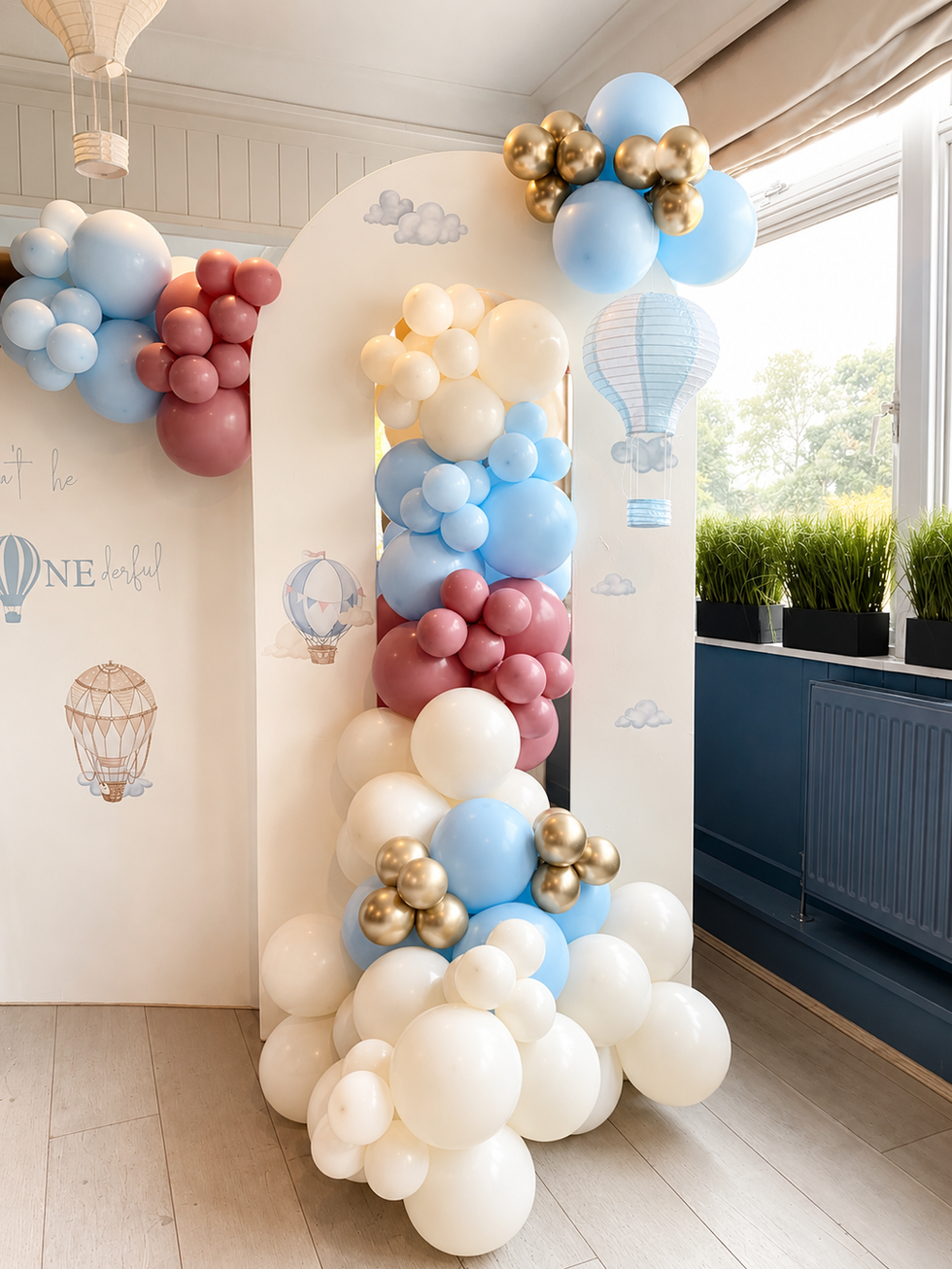 Hot Air Balloon & Clouds Balloon Arch product image 2