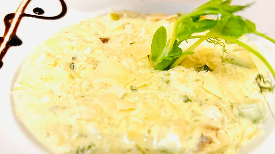 Risotto with artichoke and avocado