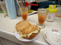 DESAYUNO EN EL MERCADO SAN BLAS 2