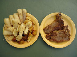 Yuca, batatas y papas con bife
