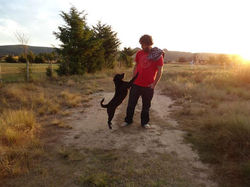 PH y Blanquita brincando ...