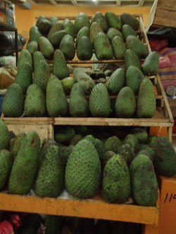 Facebook - Guanabana (graviola)
Mercado La Playa de Ibarra - Ecuador