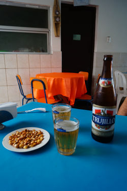 Cerveza Trujillo Pilsen y choclos