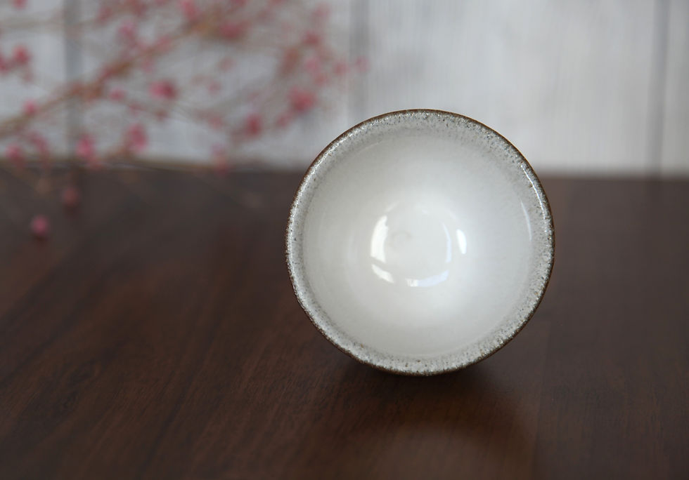 Thumbnail: Shino Yunomi by Shinobu Kato