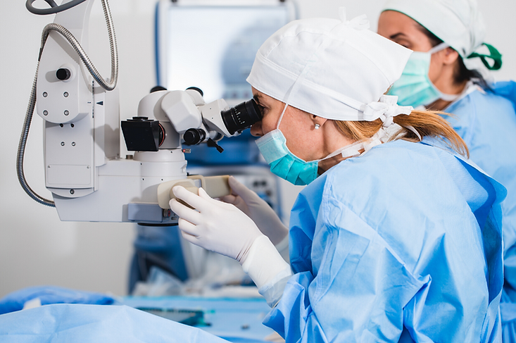 Cirurgia oftalmologica.png