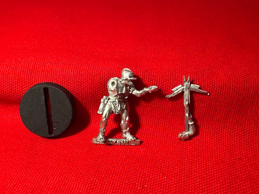 Thumbnail: Uruk hai with crossbow   Complete  Metal    (UHC1)