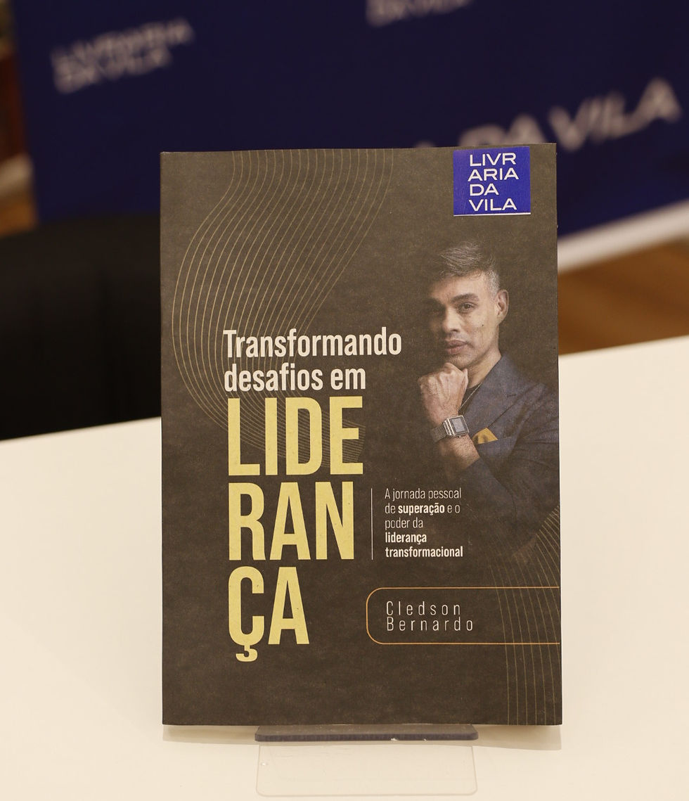 foto do livro transformando desafios em liderança