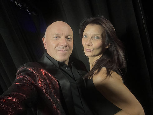 Duo Music and Dance, Chant, Danse