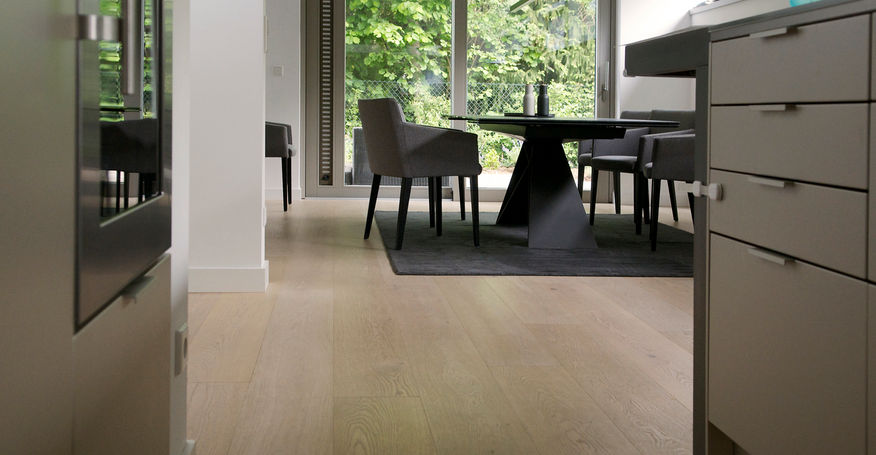 Worg Parkett, München, Referenz, Parkett München, Bodenleger München, Holzterrasse München, Parkett schleifen München, Parkettleger München, Parkettboden München, Parkettreparatur München, Parkett München Ausstellung, Holzboden München, Scheucher Parkett, Listone Giordano